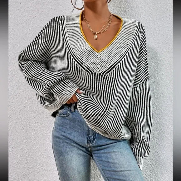 Plus size striped V neck  sweater top - Picture 6 of 12